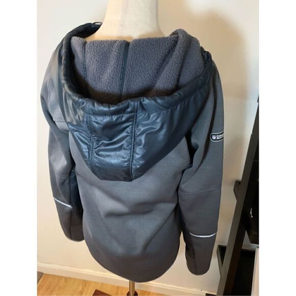 Patriots jacket with hood size small under armor women’s hoodie gray warm winte - Picture 3 of 5